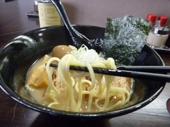ともえ軒 麺