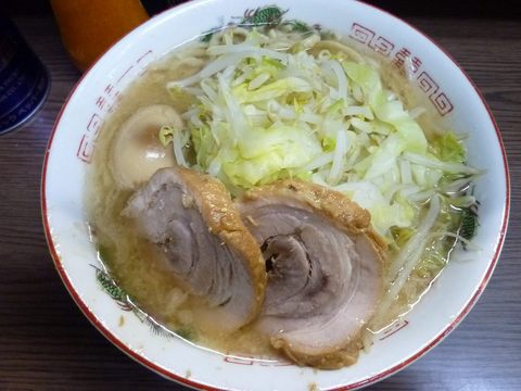 ������Ϻ�����顼����̣�Ĥ��̻�