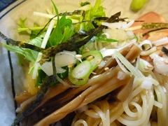 〇屋メンマと水菜