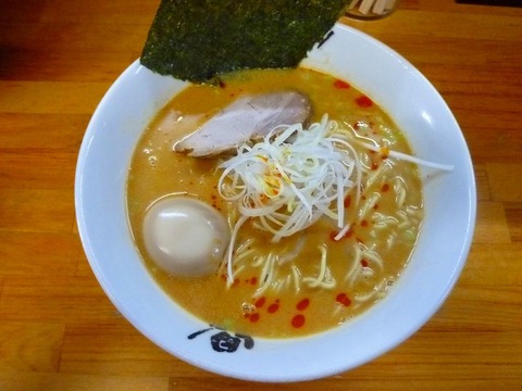 鼎 味噌坦々麺