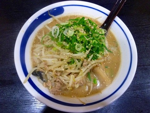 ドレファラシド ホワイト