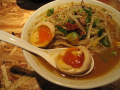 ���ϥ�Ʋ̣��