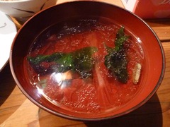 日の出 そば焼きのスープ