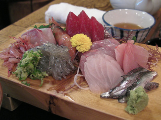 沼津魚市場 かもめ丸 刺身盛り合わせ定食2