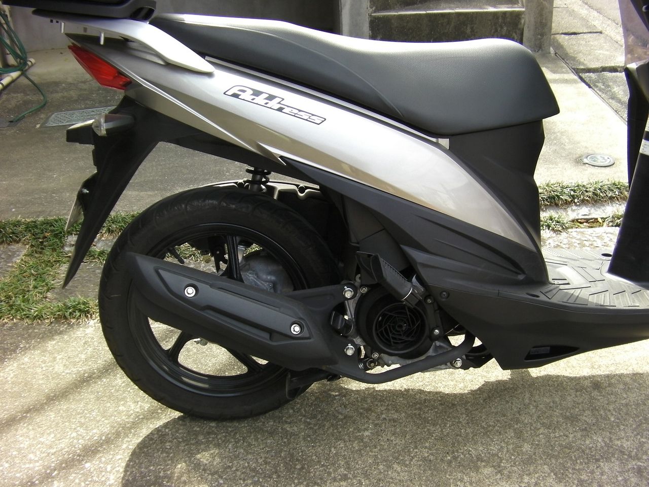アドレス110 マフラー交換 50歳からの大型二輪生活 アドレス110 マフラー交換 50歳からの大型二輪生活