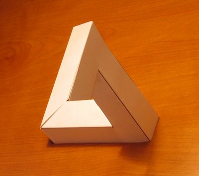 Penrose_Impossible_Triangle