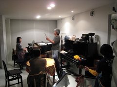 LIVE1