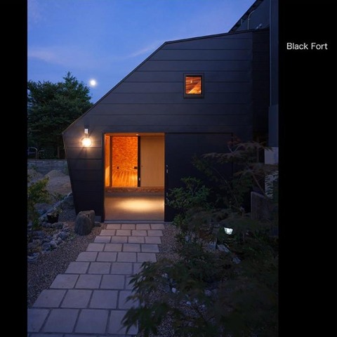 black fort アルバム