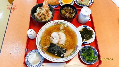 04中華そばとミニ天丼セット