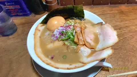 青森県青森市】煮干結社 麺や絶豚（ゼットン） デス煮干し、トッピング
