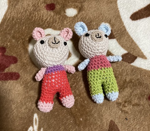 806FFF40-BE87-4BD7-B7F6-D1500124B4C4