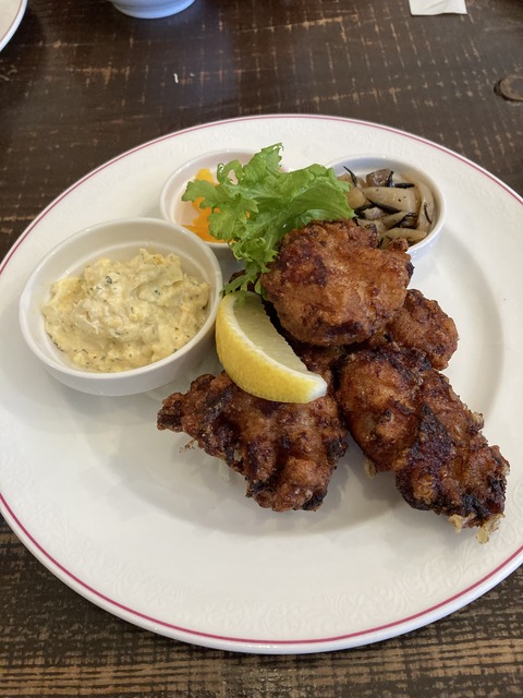 37EADB7D-77BC-425C-B4D2-3D00FC289599