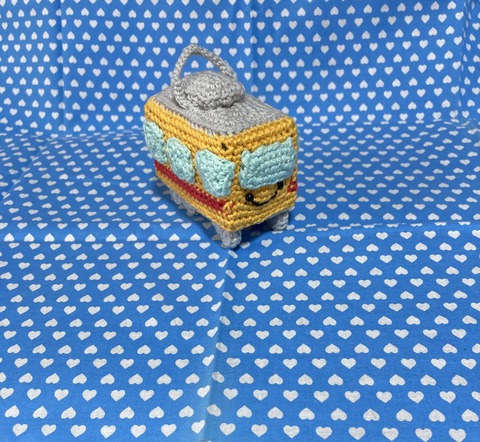 4E98E86B-F94F-423E-947B-4499056064FC