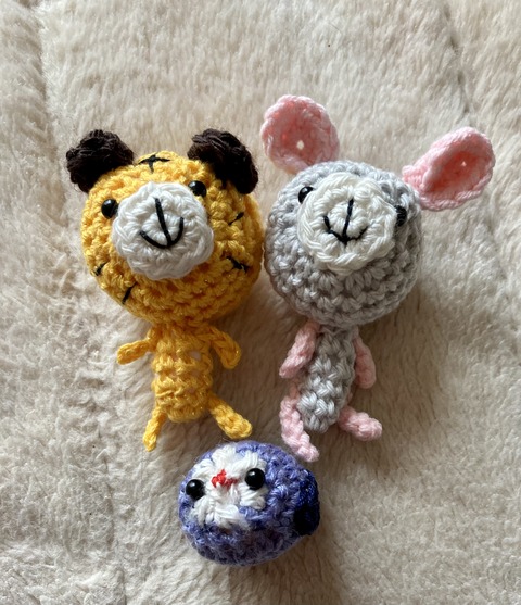 DB3CC9EC-6FDA-49DF-BA6D-4AA31717159C