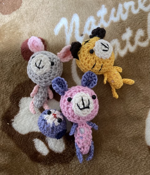 57B67690-93C6-40E0-B4E0-D40F5C5E108D