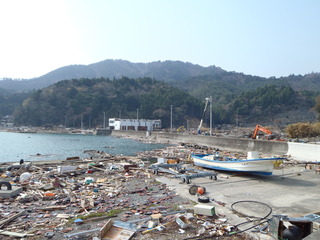 20110427_047雄勝大浜