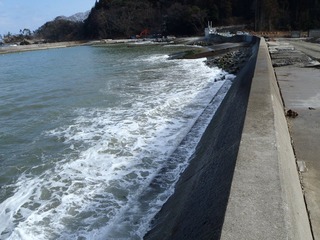 20130214_037旧志津川町南部滝浜