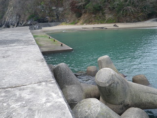 20111206_003雄勝波板