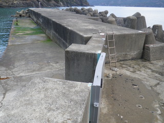 20111206_004雄勝波板