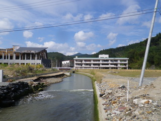 20110928_002十三浜北上総合支所