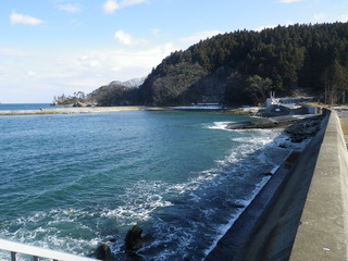 20120111_010旧志津川町南部滝浜