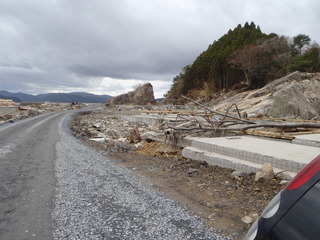 20110420_002十三浜追波川河口