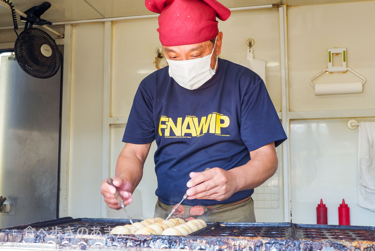 絶品のたこやき＆人気絶頂のダムグッズが手に入るキッチンカー