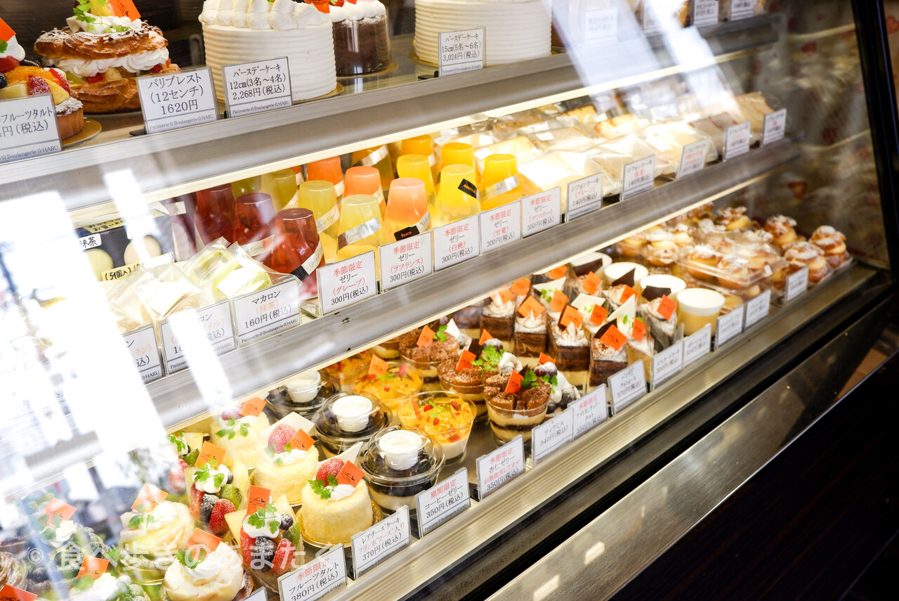 わざわざ町外から買いに来るお客さんも パンとケーキ パティスリー ブロンジェリー ハル 食べ歩きのあまたく わざわざ町外から買いに来るお客さんも パンとケーキ パティスリー ブロンジェリー ハル 食べ歩きのあまたく