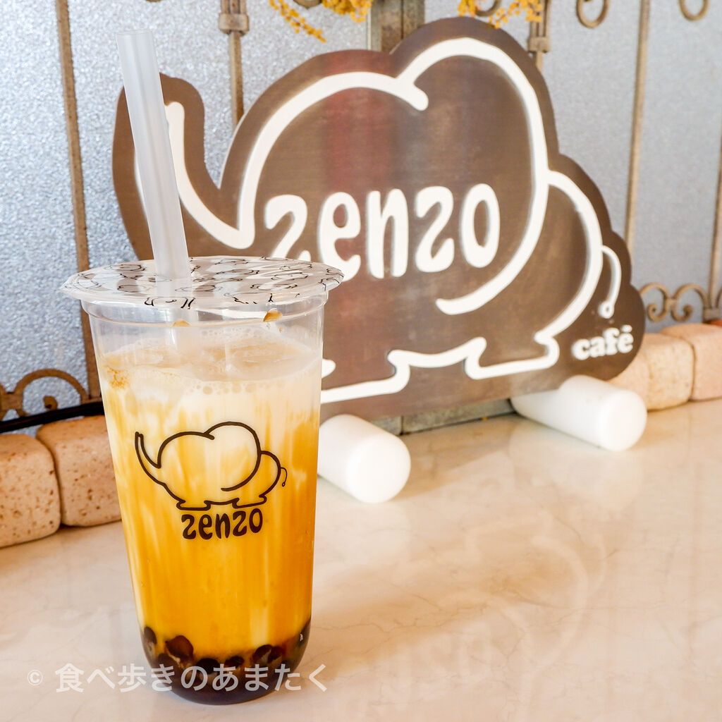 前から気になっていたタピオカとワッフルサンド Zenzo Cafe 食べ歩きのあまたく