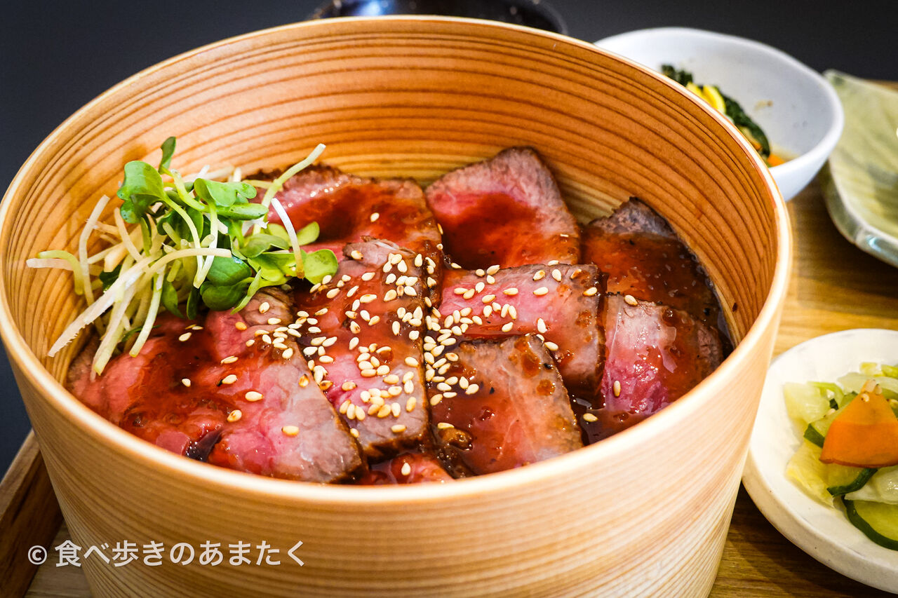 朝倉出身の店主が朝倉産や九州の食材を使って和定食をつくるお店