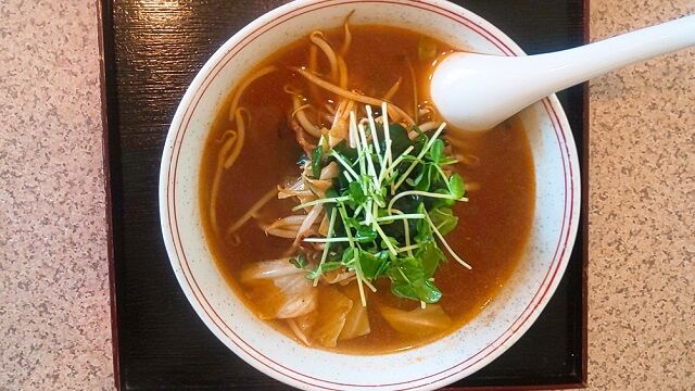牛肉と野菜の旨辛温麺 1