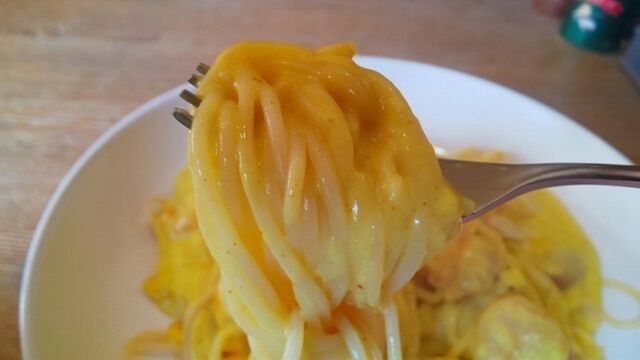 エビカレークリームスパゲッティ