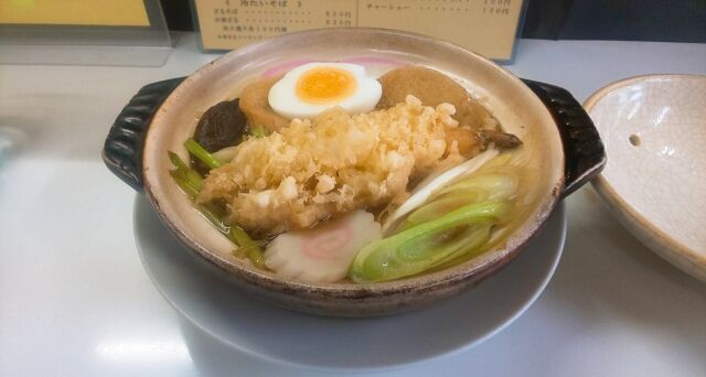 鍋焼きうどん