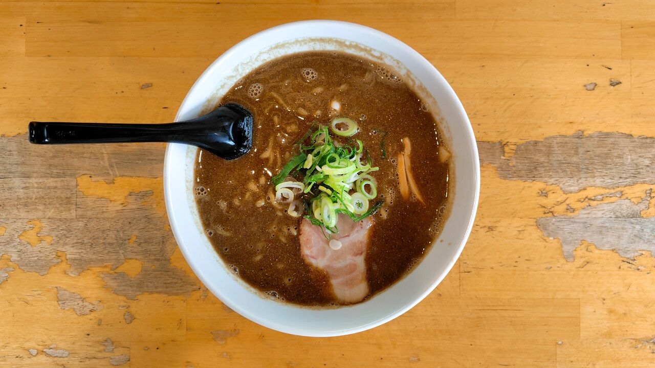 青森県青森市港町 麺屋 伊藤商店のコク旨煮干醤油ラーメン＋極濃【動画