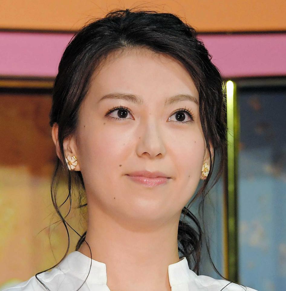 芸能 Nhk和久田麻由子アナ 3連休中に髪バッサリ 波瑠っぽい 箸も止まる ショートカットにネット反響 2ch ぼっちゃんのブログ
