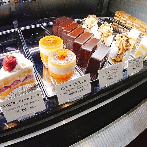 ロトス洋菓子店 京都でおすすめのケーキ屋さんは って聞かれたらロトスっていうわ ケーキ編 いえおやつ買ってきたやつ 食べるときは食べる