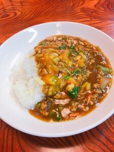 チーズ麻婆カレー丼、トンコツラーメン