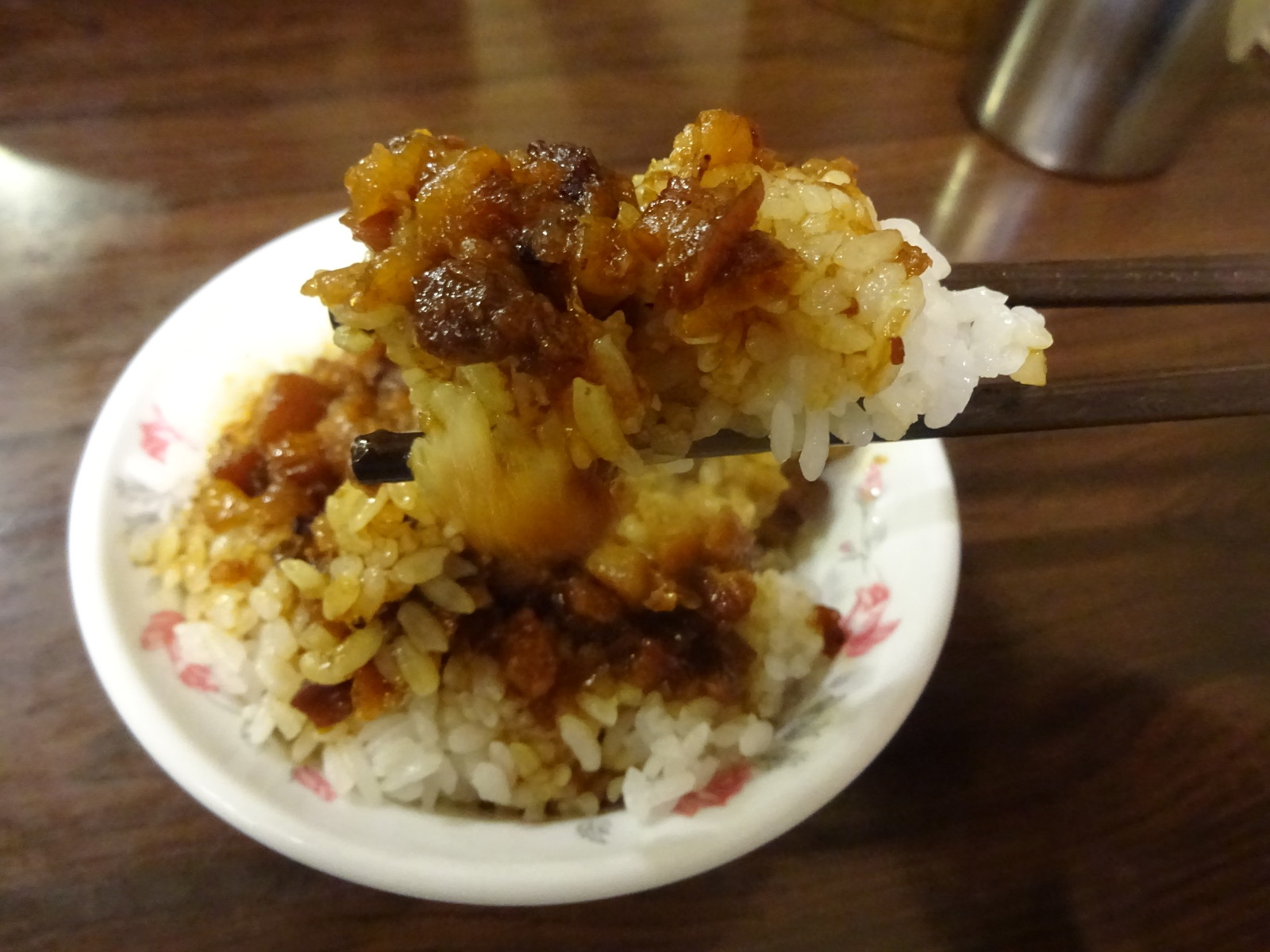何家排骨酥 排骨ダシスープとチキン麺の合わせ技が絶妙な排骨酥雞絲麵 食べ台湾 美味しい台北 Powered By ライブドアブログ 何家排骨酥 排骨ダシスープとチキン麺の合わせ技が絶妙な排骨酥雞絲麵 食べ台湾 美味しい台北 Powered By ライブドアブログ