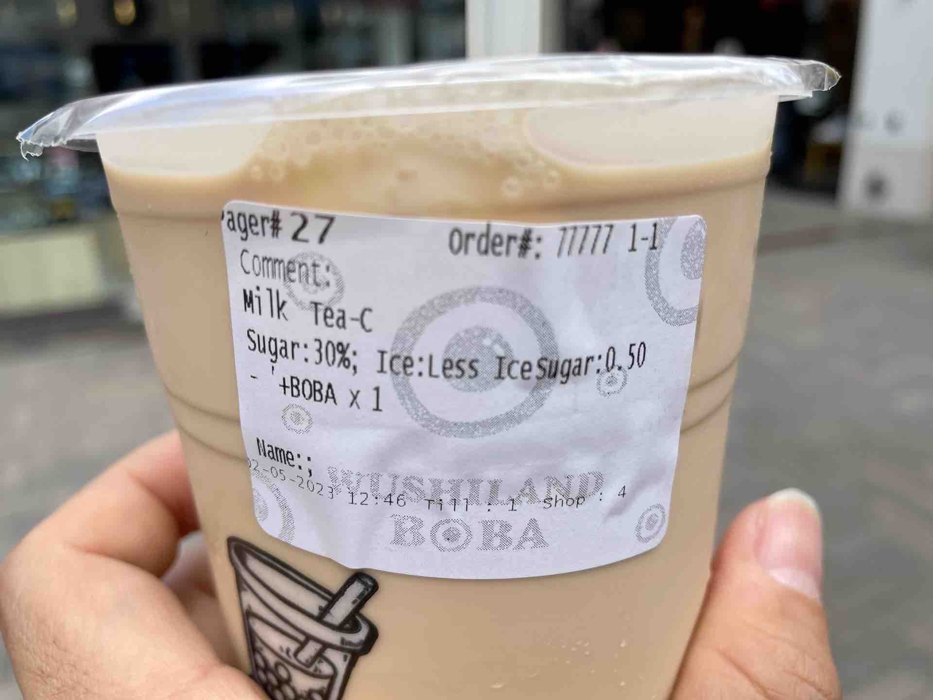 Wushiland boba 初めて飲んだアメリカのタピオカミルクティーは Wushiland boba 初めて飲んだアメリカのタピオカミルクティーは