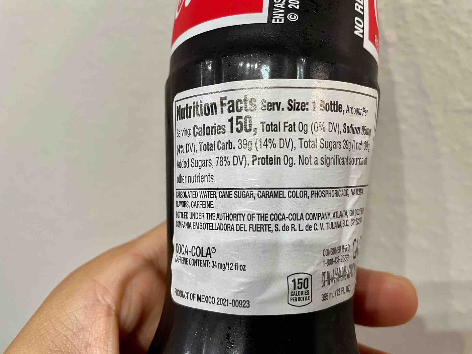 コカ・コーラ 世界一美味しいといわれるメキシカンコーラと普通 コカ・コーラ 世界一美味しいといわれるメキシカンコーラと普通
