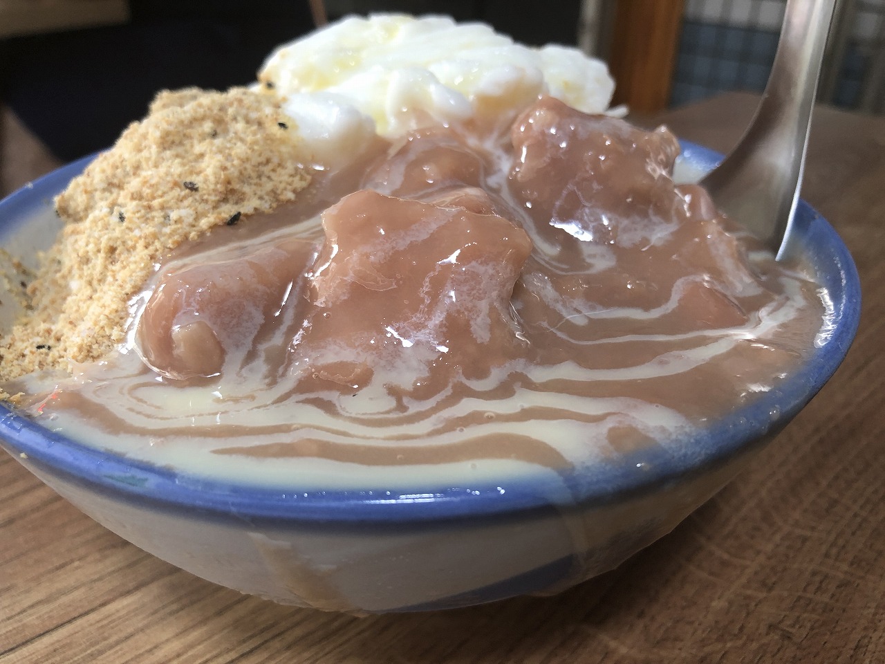 台北 北門 来呷甜甜品 タロイモラバーも納得のモチトロが入ったタロイモたっぷりかき氷 食べ台湾 美味しい台北 Powered By ライブドアブログ 台北 北門 来呷甜甜品 タロイモラバーも納得のモチトロが入ったタロイモたっぷりかき氷 食べ台湾 美味しい台北 Powered By ライブドアブログ