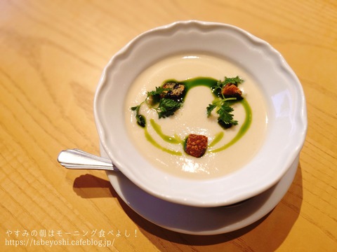 25-12-22-22-24-42-334_deco~2