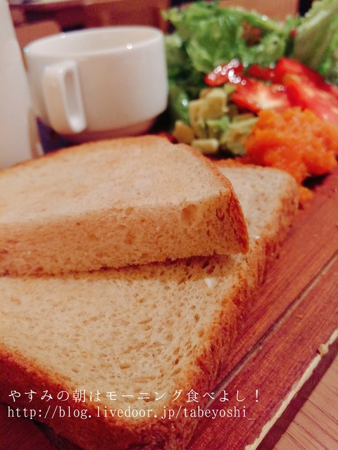 16-10-18-00-04-44-365_deco