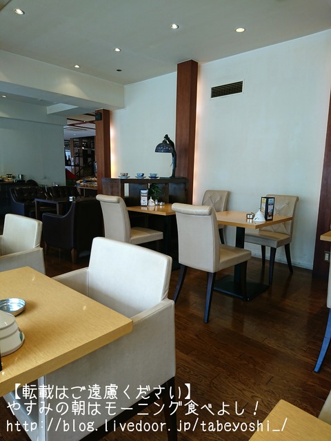 18-08-09-14-00-49-728_deco