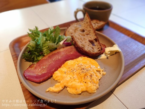 25-12-21-16-06-08-730_deco~2