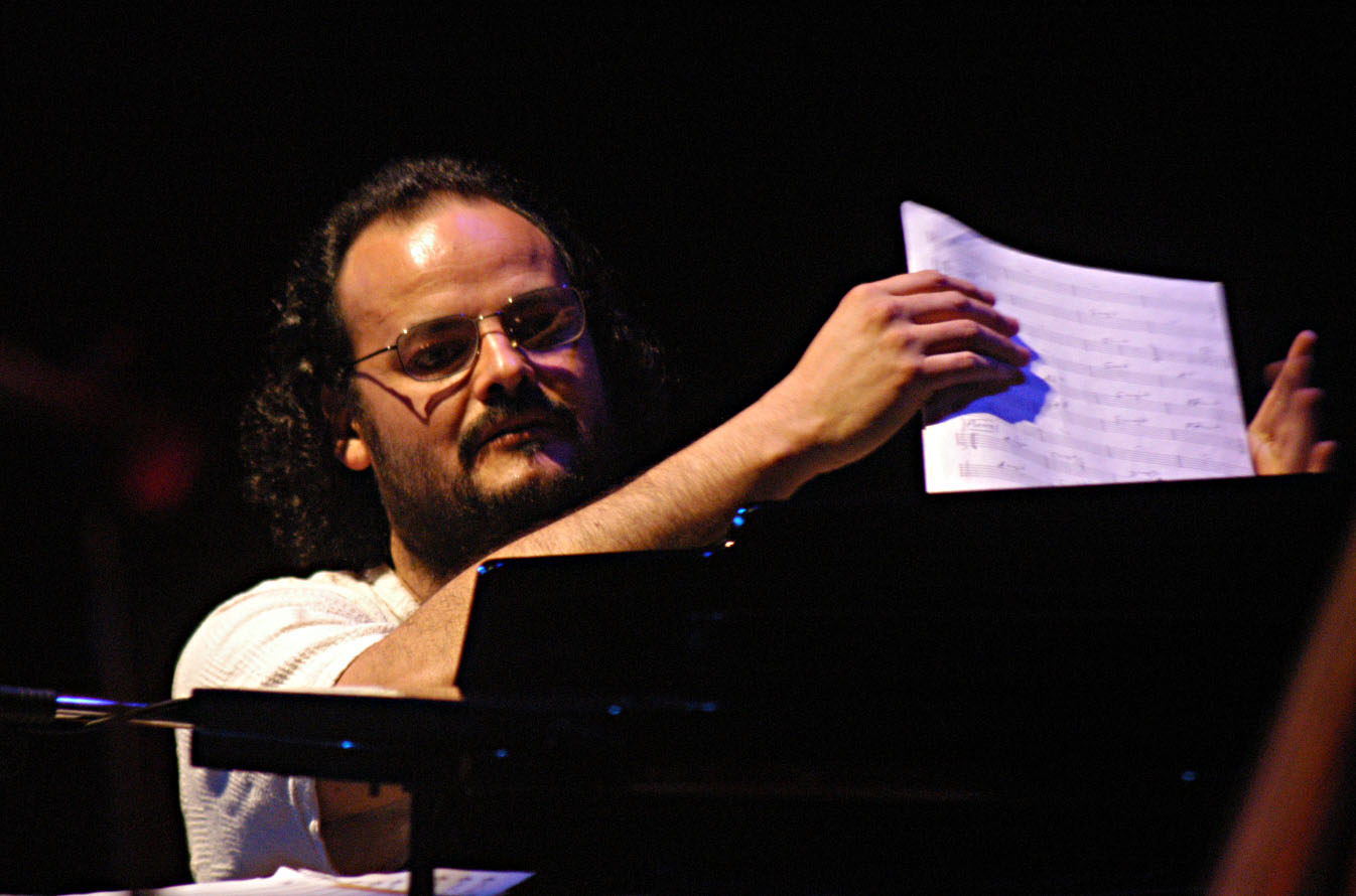 カルロス アギーレ