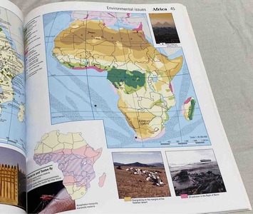 FullSizeRender南アフリカ共和国の世界地図帳