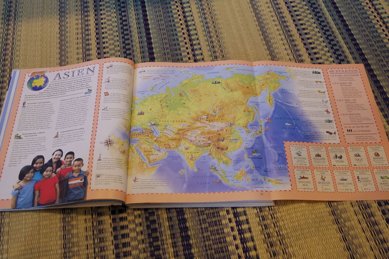 激安特価 世界地図帳 大型本 ドイツ ドイツ語 印刷物 Oceanrepublicbrewing Com