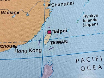 FullSizeRender南アフリカ共和国の世界地図帳