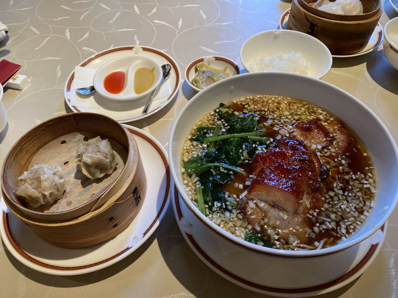 丸ビル 筑紫 楼